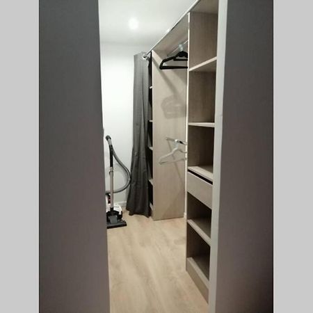 Charmant Appartement Avec Terrasse Pont-de-lʼIsère Exterior foto